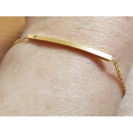 Bracelet avec plaque plaquée or étoile 9 branches