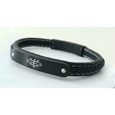 Bracelet en cuir fin noir avec plaque gravée & signe